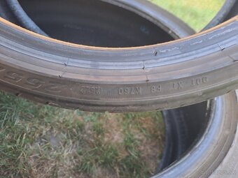 Letné pneu Pirelli 255/30 R20 - 2