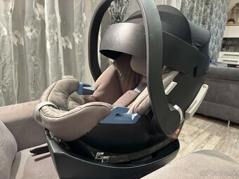 Cybex Aton 5 s Isofix základňou - 2