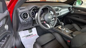 Alfa Romeo Stelvio 2.9 V6 Twin Turbo QV AWD A/T - 2