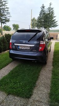 Honda FR-V diesel - 2