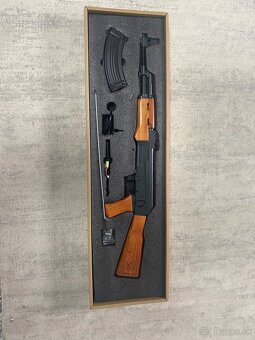 AK-47 - 2