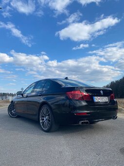 BMW 550i xDrive - 2