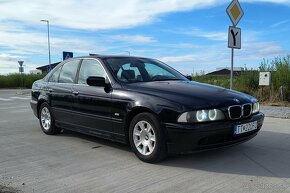 Predám BMW E39 525i (2001) - 2