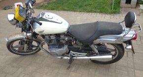 Honda CB400N - 2