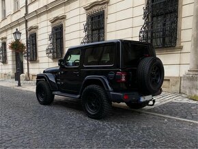 Predám JEEP WRANGLER 2.0T Sahara 4x4 - 2