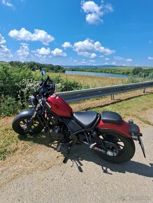 Honda rebel 500 - 2