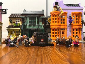 LEGO HARRY POTTER - 75978 - DIAGON ALLEY - 2