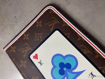 Psaníčko z Neverfull Louis Vuitton,kolekce Game On - 2