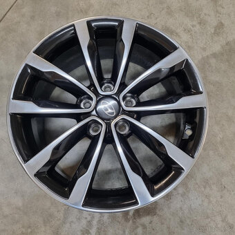 Hyundai disky 5x114.3 R17 7.5J ET46 - 2