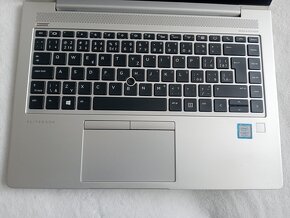 predám Hp elitebook 840 g5 , Intel core i7 8550u , 16gb ram - 2