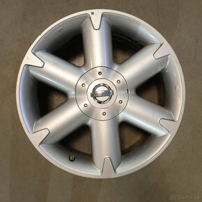 Originál NISSAN disky 5x114.3 R18 ET35 - 2