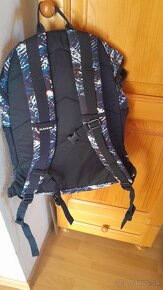 Dakine batoh 25l (vrátane postovneho) - 2