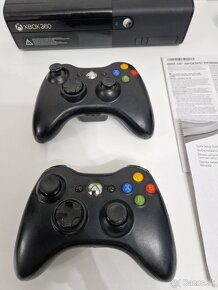 XBOX 360 E 500GB herná konzola + 2 ovládače + 29 hier - 2