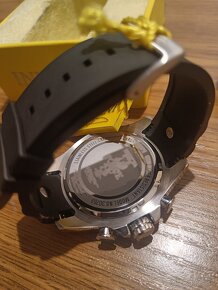 Hodinky INVICTA Force Model 30768 - 2