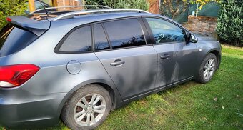 Chevrolet Cruze 1.6 - 2