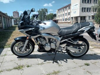 Yamaha fz 6 - 2