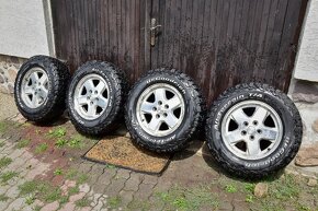 JEEP CHEROKEE KJ DISKY + PNEUMATIKY - 2