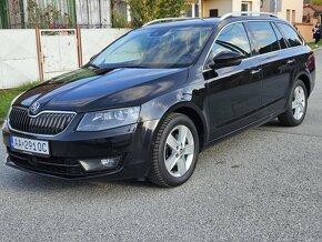 Škoda Octavia Combi 2.0 TDI Ambition DSG - 2