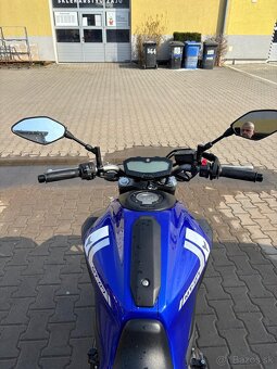 YAMAHA MT07 - 2