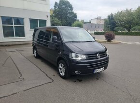 Predam volkswagen caravelle T5 2.0tdi 103kw long 2015 9m - - 2