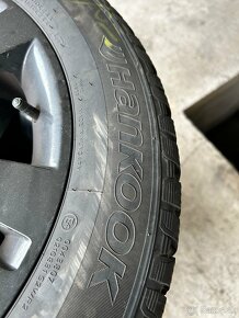 Hankook winter i cept 215/60 R17C zimne - 2