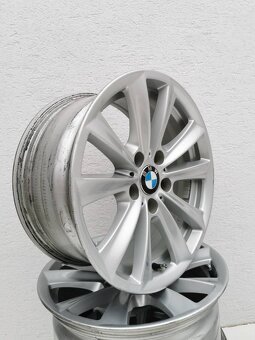 BMW F10, F11 orig. alu disky 8J 5x120 R17 ET30 - 2