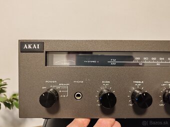 Receiver Akai - 2