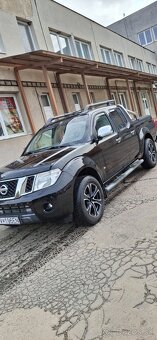 NISSAN NAVARA D40-3L V6 - 2