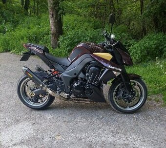 Kawasaki Z1000 - 2