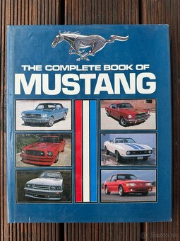 FORD MUSTANG sběratelské publikace, historie, specifikace - 2