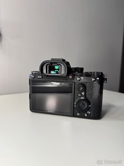 Sony A7R III - 2