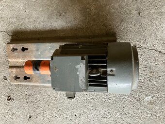 2,2Kw elektromotor 1440 otacok - 2