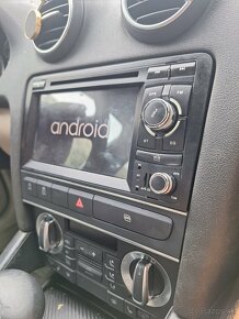 AUTORADIO AUDI A3 8P - 2