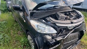 Hyundai i10  1.1i  rok 2011 - 2