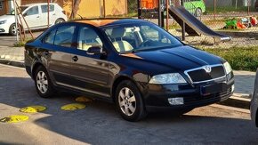 Škoda Octavia 2, 1,9 TDi sedan - 2