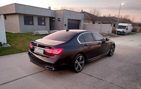 BMW rad7 730d xDrive A/T - 2