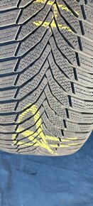 Predam zimne pneu 2x 245/45R17 Nexen - 2