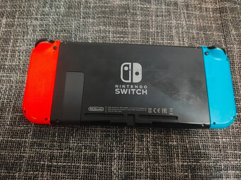 Nintendo Switch + Nintendo Switch Hry + Monitor + Volant - 2