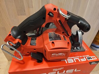 Milwaukee M18FCS552  NOVINKA 2025 - 2