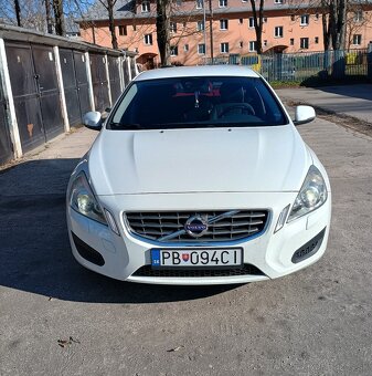 Volvo V60 D3 + zariadenie ZŤP - 2