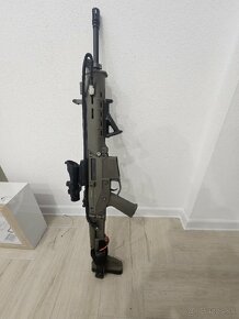 Airsoftovy zbrane HK +2 zasobnika - 2