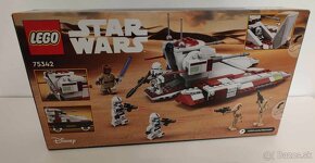 LEGO 75342 Republic Fighter Tank - 2