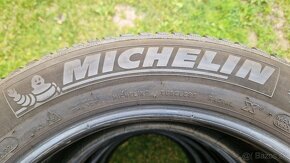 Zimné pneu Michelin 225/55 R17 - 2