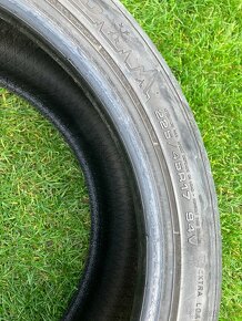 ,,,.225/45 R17 zimne pneu Dunlop - 2