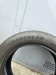 letné 205/55 R17 91V Goodyear Efficient Grip Perform DOT0918 - 2