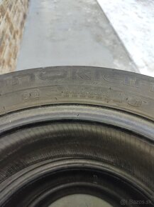 185/60 r15 - 2