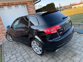 Audi S3 Sportback Quattro 2.0 TFSI A/T 6st. 265 PS - 2