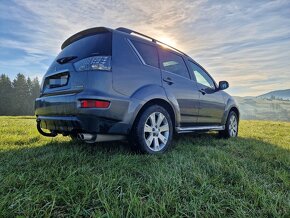 Mitsubishi Outlander 2.2 DiD 130kW 4x4 - 2