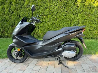 Honda PCX 125 Black - 2