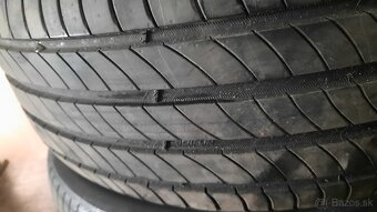 Predám pneu MICHELIN 235/45 R20 100V. - 2